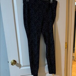 White House BlackMarket Black and gray leggings
